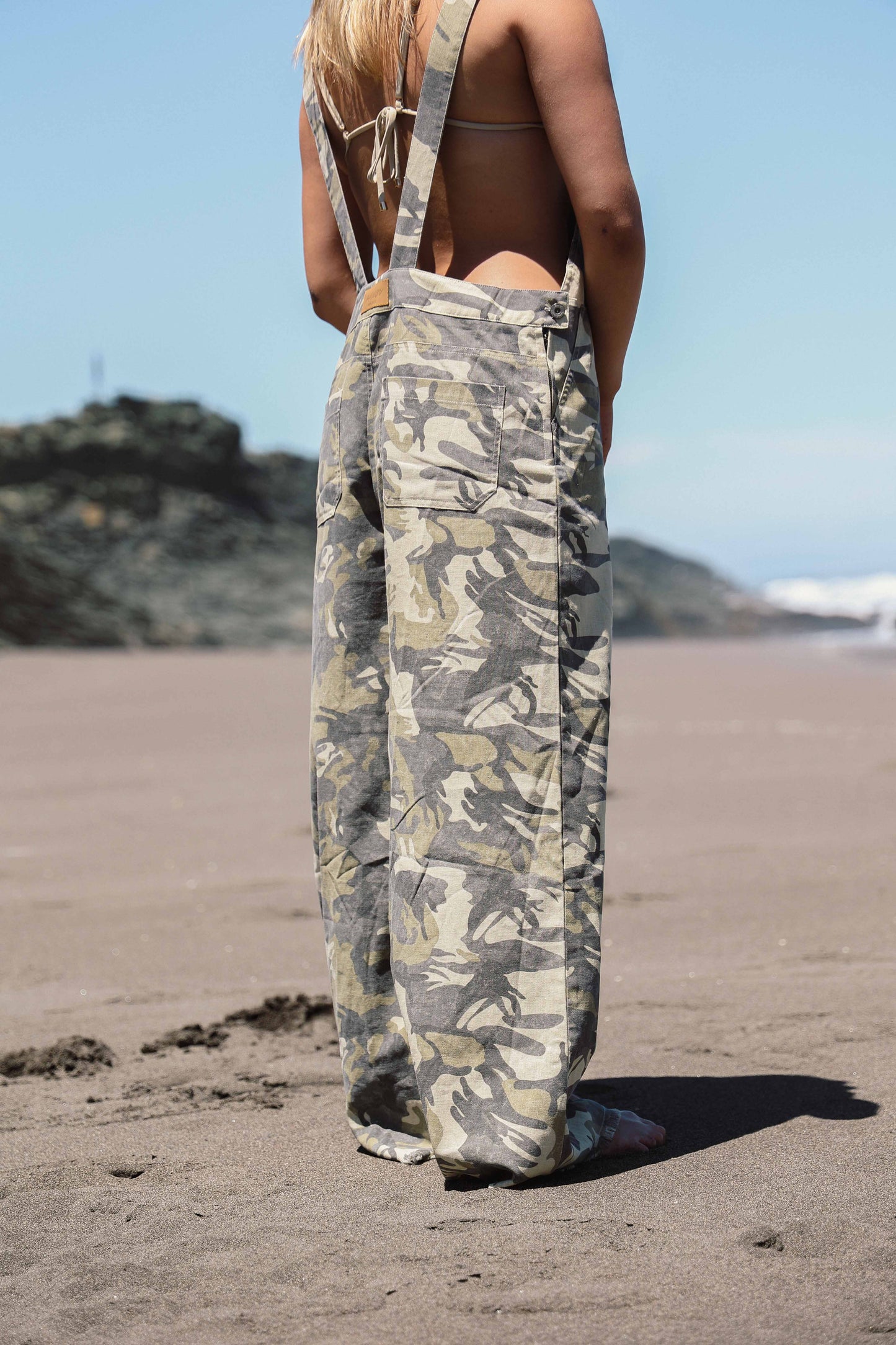 JARDINERA KANGU CAMO PANTS W