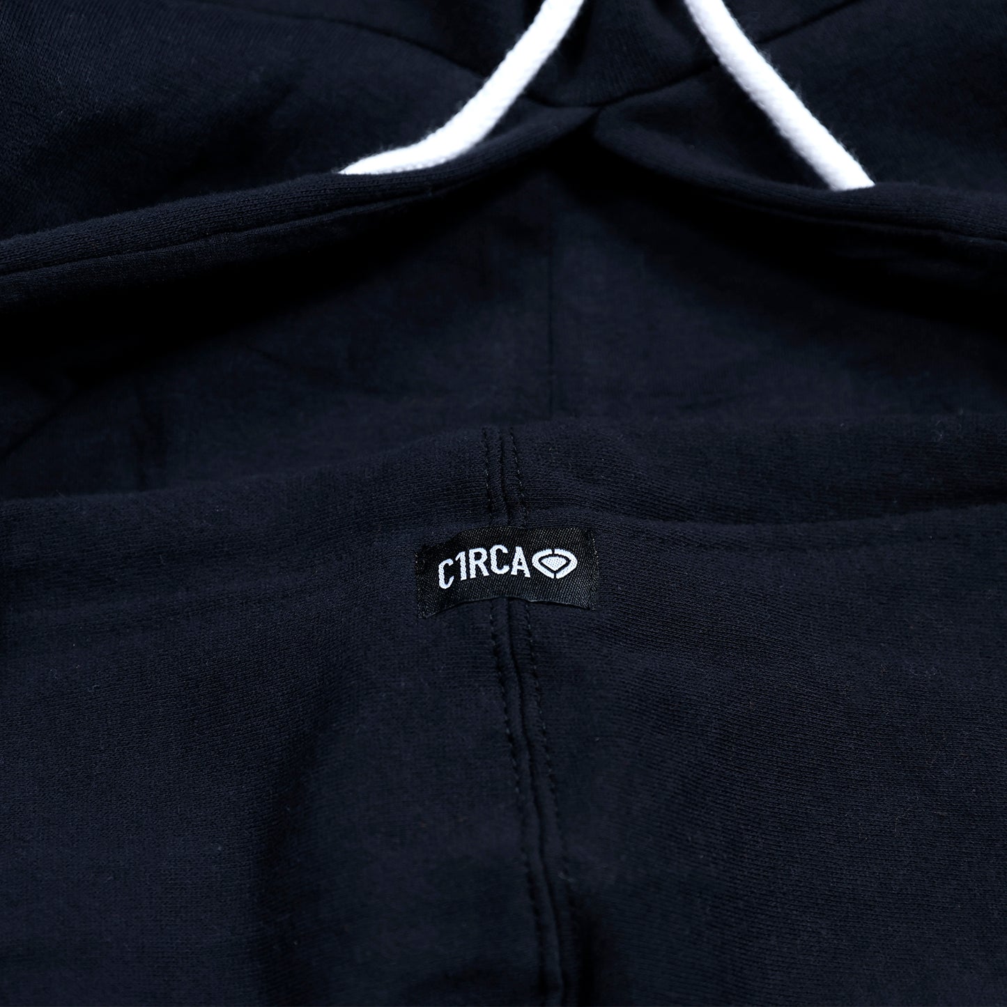 CIRCA OUTLINE HOOD BLACK HOODIES